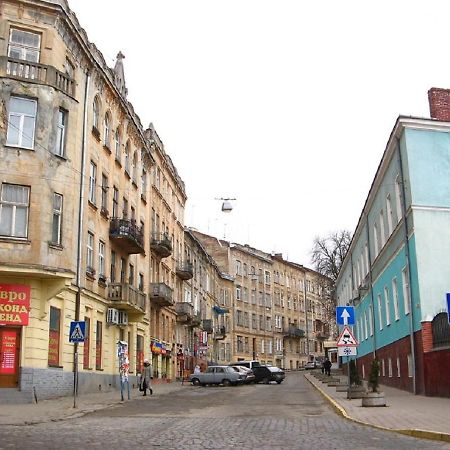 Mіні- Економ Апартаменти В Центральній Частині Львова Zewnętrze zdjęcie